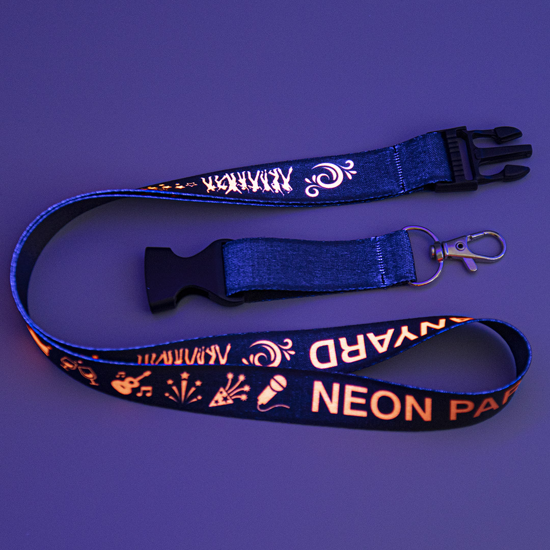 Veilige losneembare gesp voor praktisch en comfortabel gebruik.