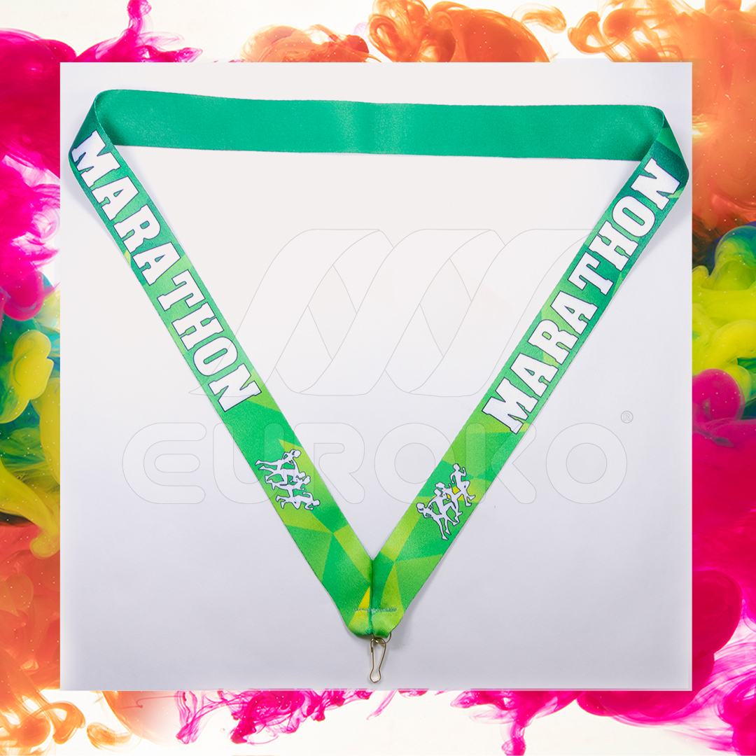 Premium satijn met levendige kleuren en hoogwaardige bedrukking.