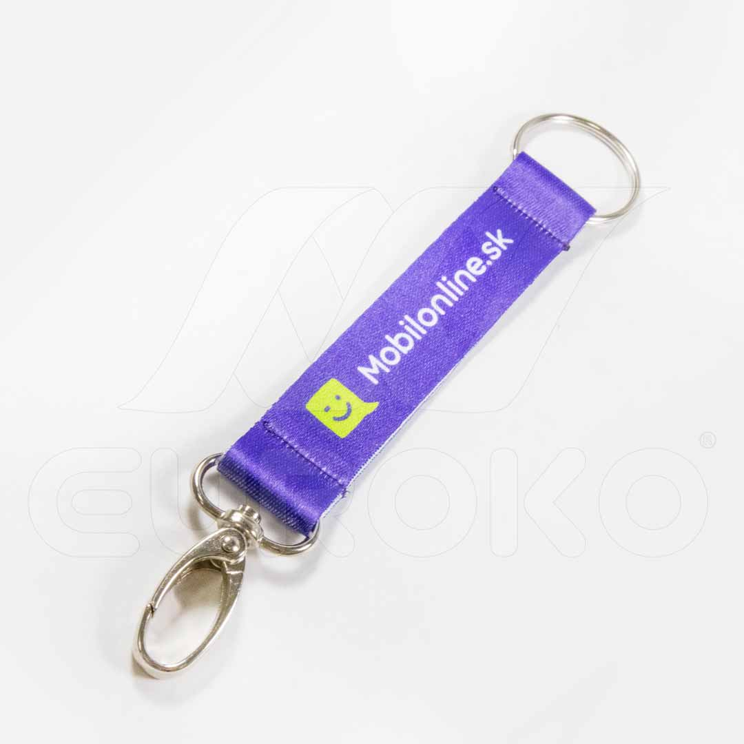 Hoogwaardig polyester satijn voor een professionele glanzende afwerking.