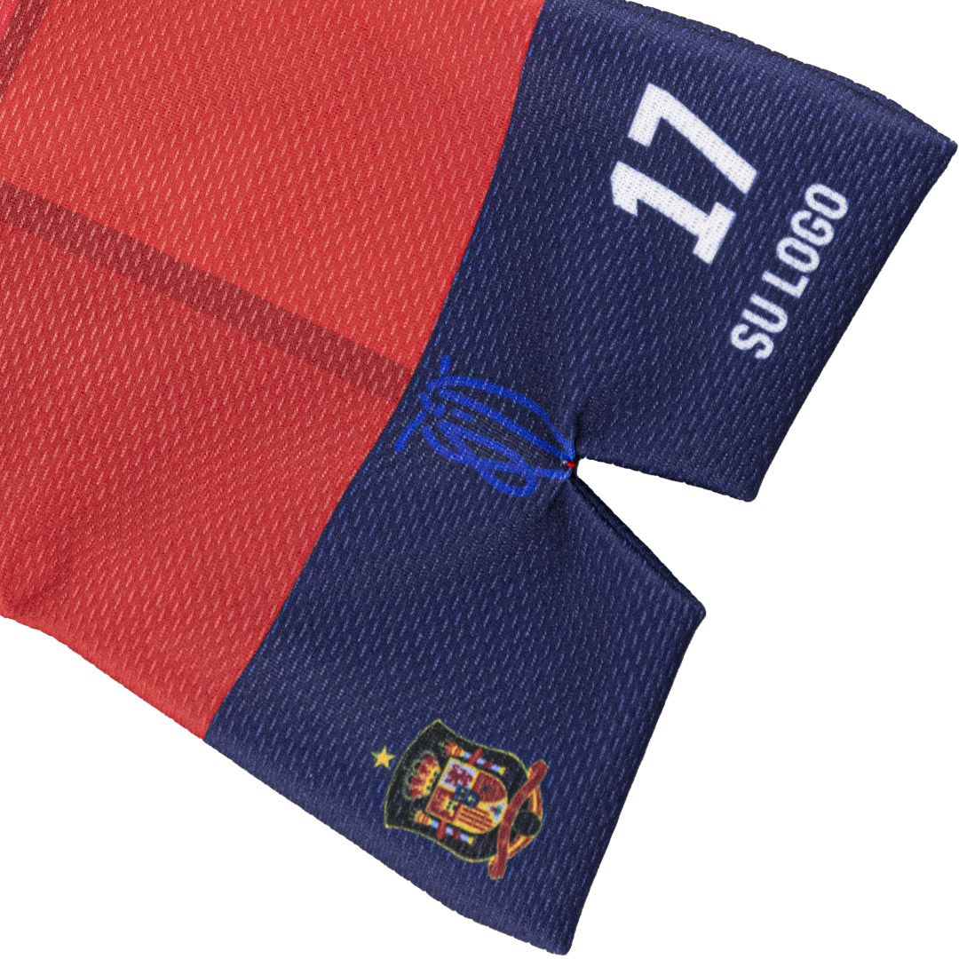 Hoogwaardig polyester met authentieke mesh-textuur voor duurzaamheid.