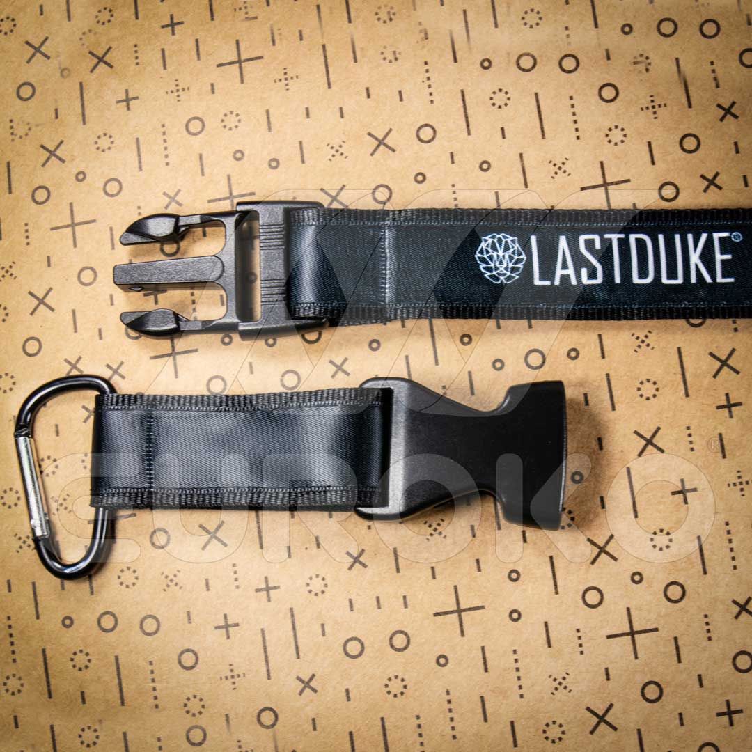 Robuuste haken en afwerkingen voor duurzaam gebruik.