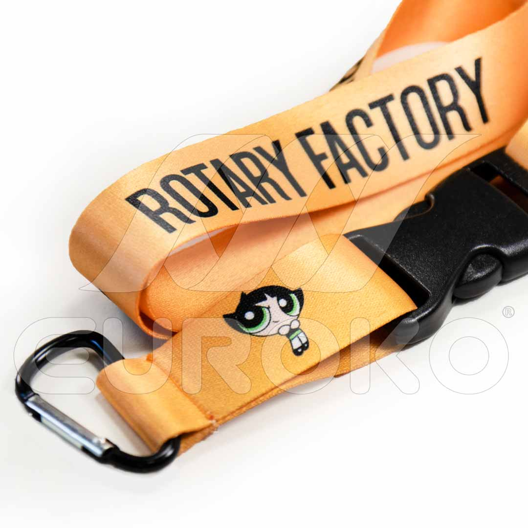 Duurzame karabijnhaken voor veilige bevestiging van badges en sleutels.