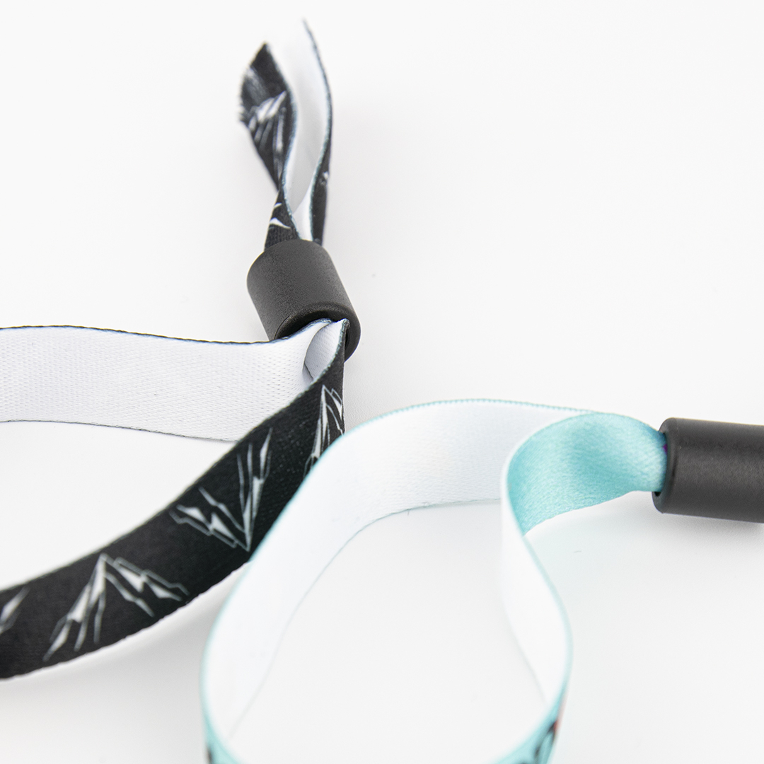 Zacht polyester weefsel biedt optimaal comfort bij elk weer.