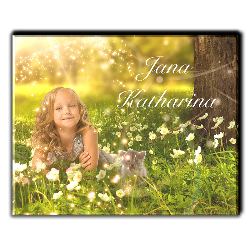 Personaliseer eenvoudig met foto's en tekst via onze online tool.