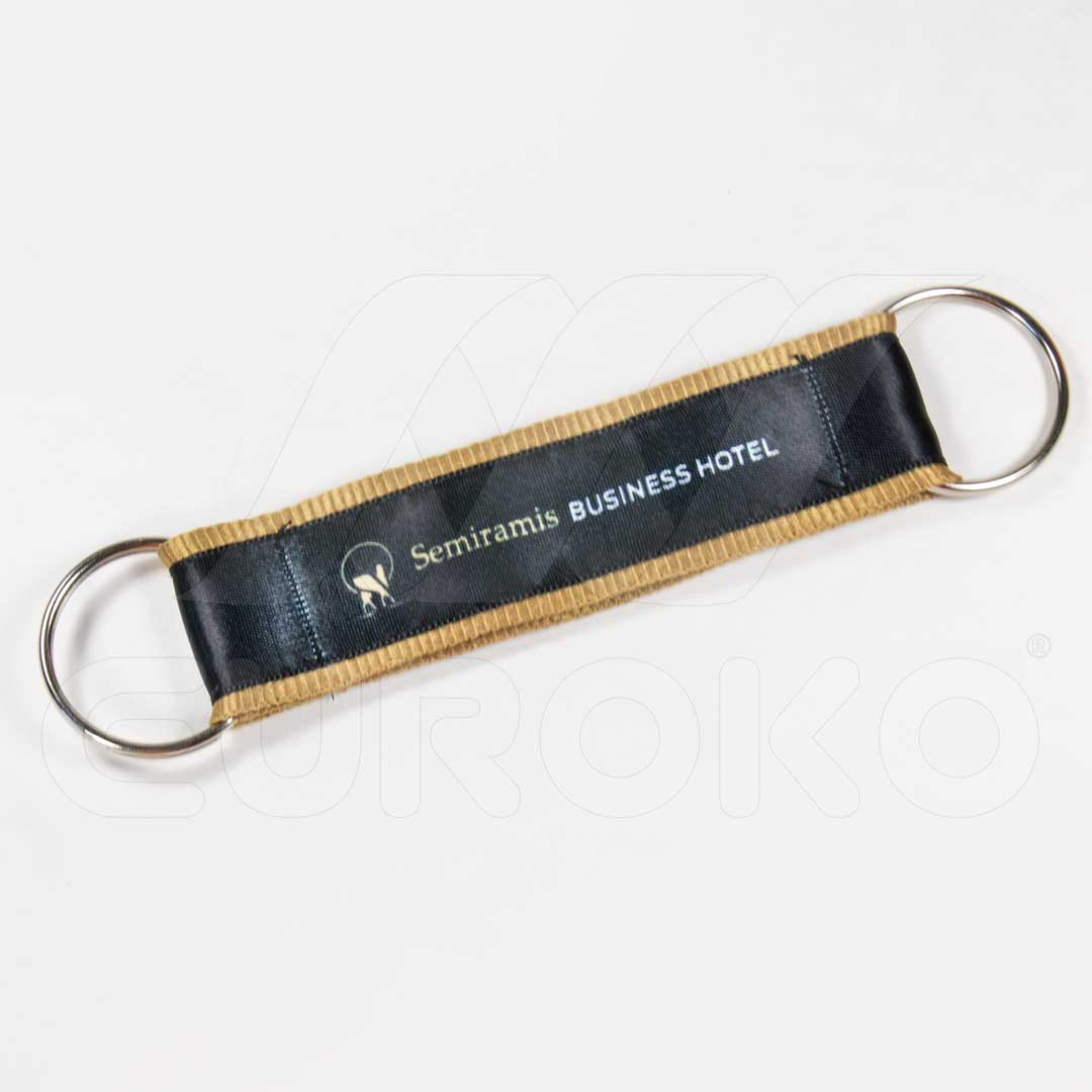 Ontdek onze exclusieve dubbellaagse constructie met satijn en polyester.