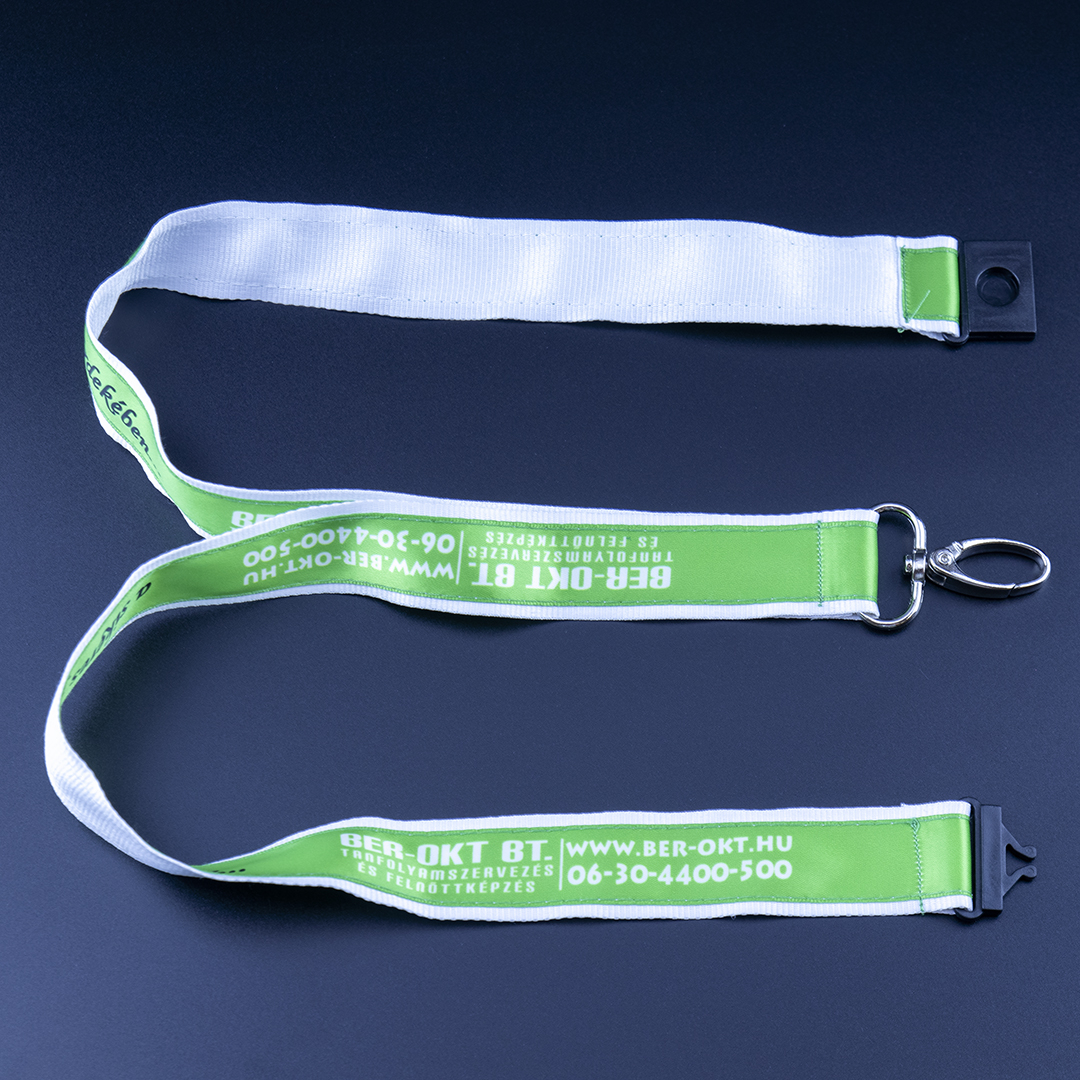 Zwarte veiligheidssluiting voor optimale bescherming op de werkplek.